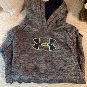 Under armor sweatshirt